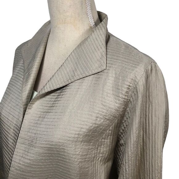Eileen Fisher Silk Open Front Jacket in Champaign Size Medium - Picture 2 of 13